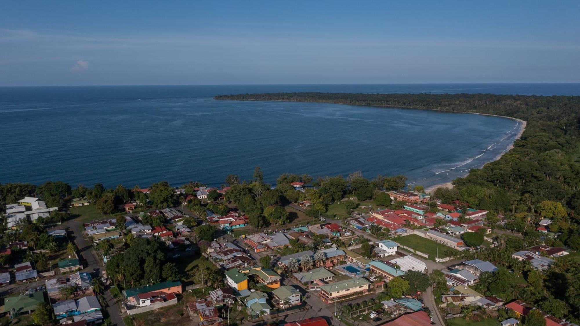 Namaitami Casa Hermosa Con Ac Y Piscina A Solo 650 Metros Del Parque Nacional カウイータ エクステリア 写真